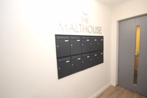 Photo 32- click for photo gallery